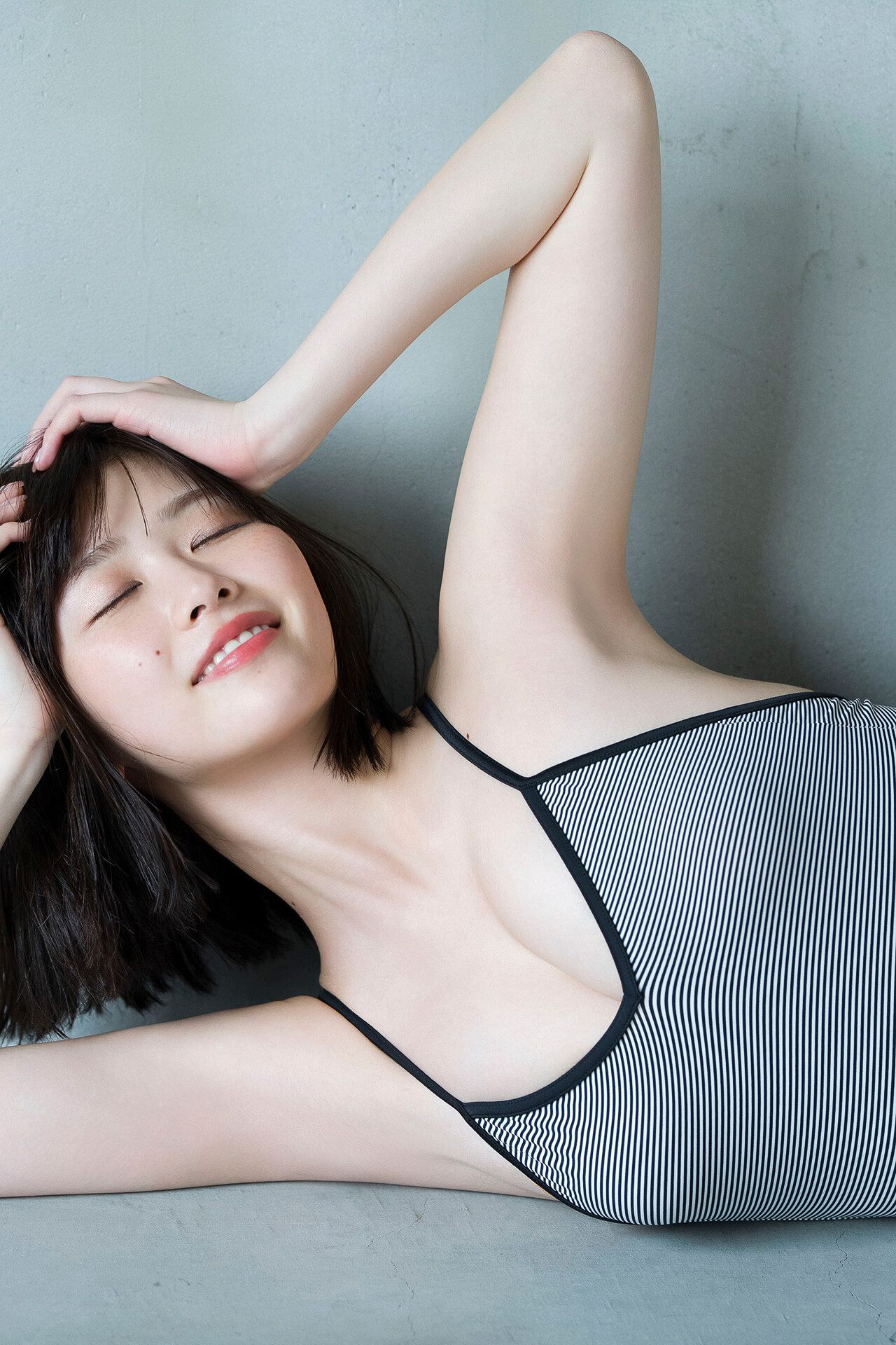 冴木柚葉のFカップエロ画像302枚!巨乳すぎるブランチ娘が即抜ける