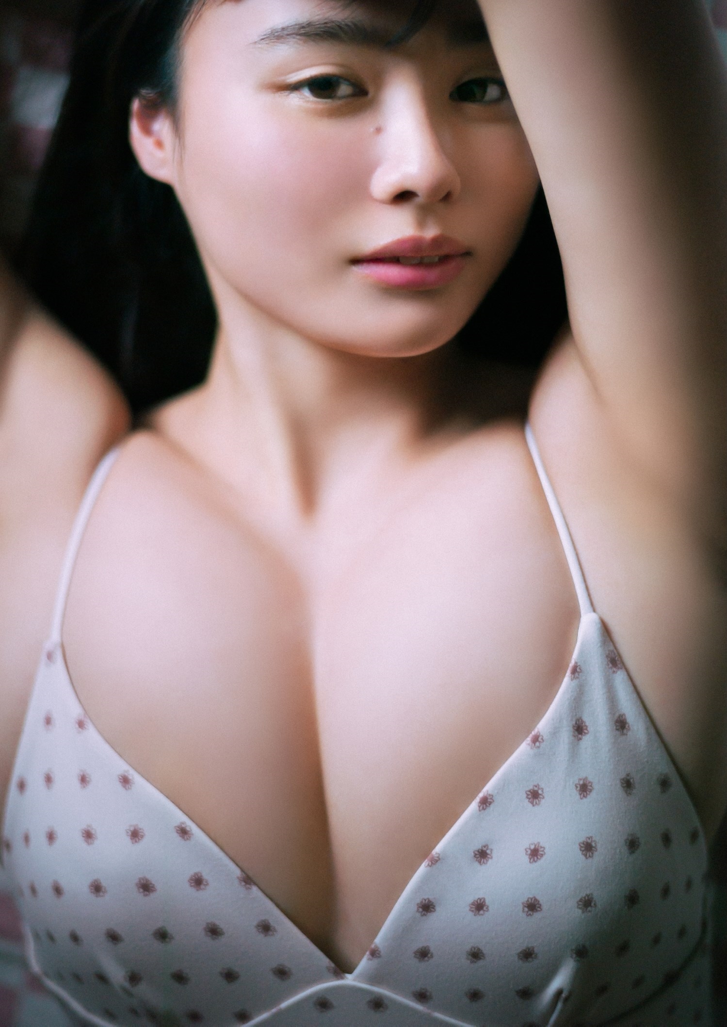 豊島心桜の推定Gカップエロ画像131枚！“グラビア界のラスボス”降臨