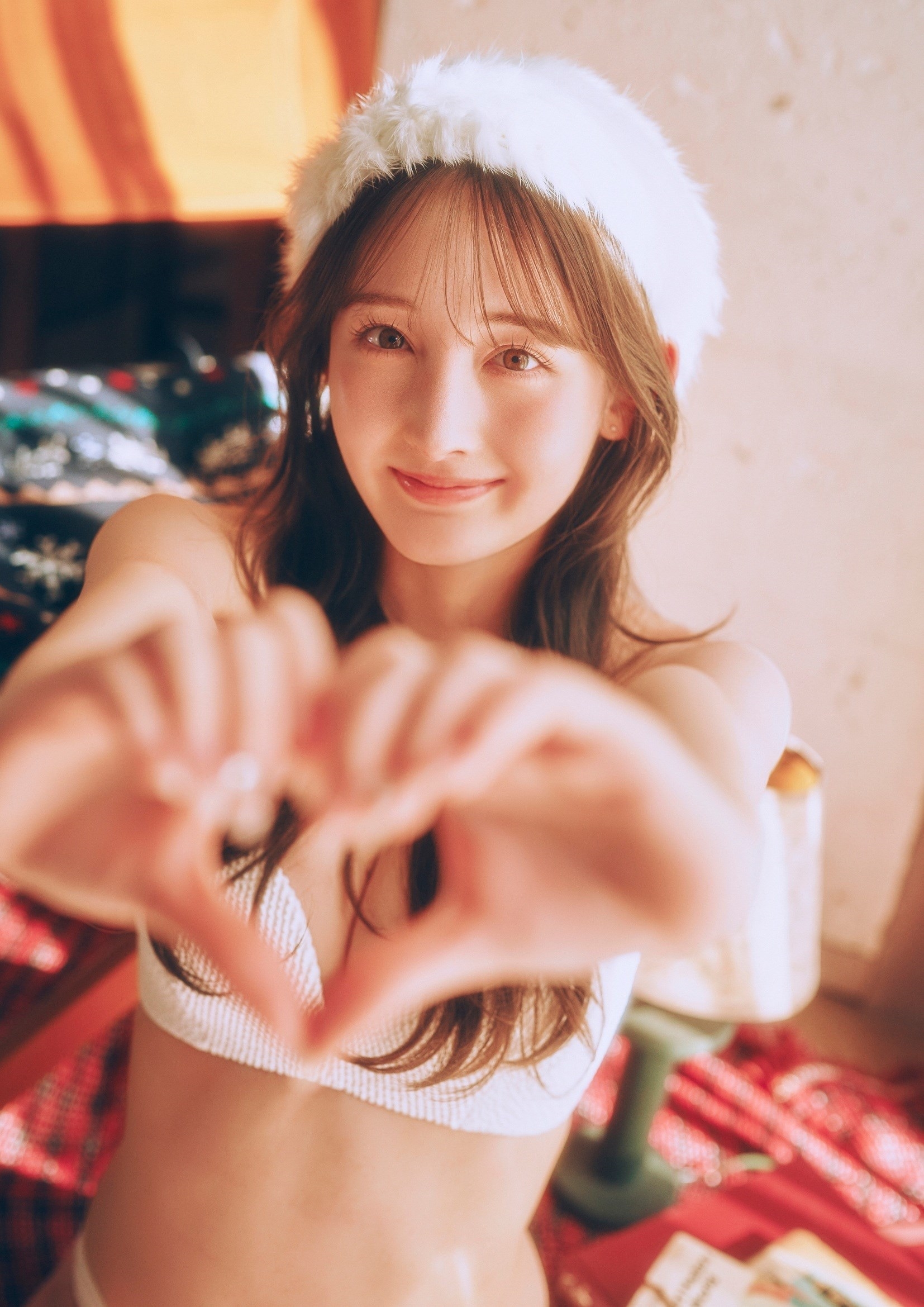 菜那セシルの推定Dカップエロ画像100枚！天使のようなビジュアル！