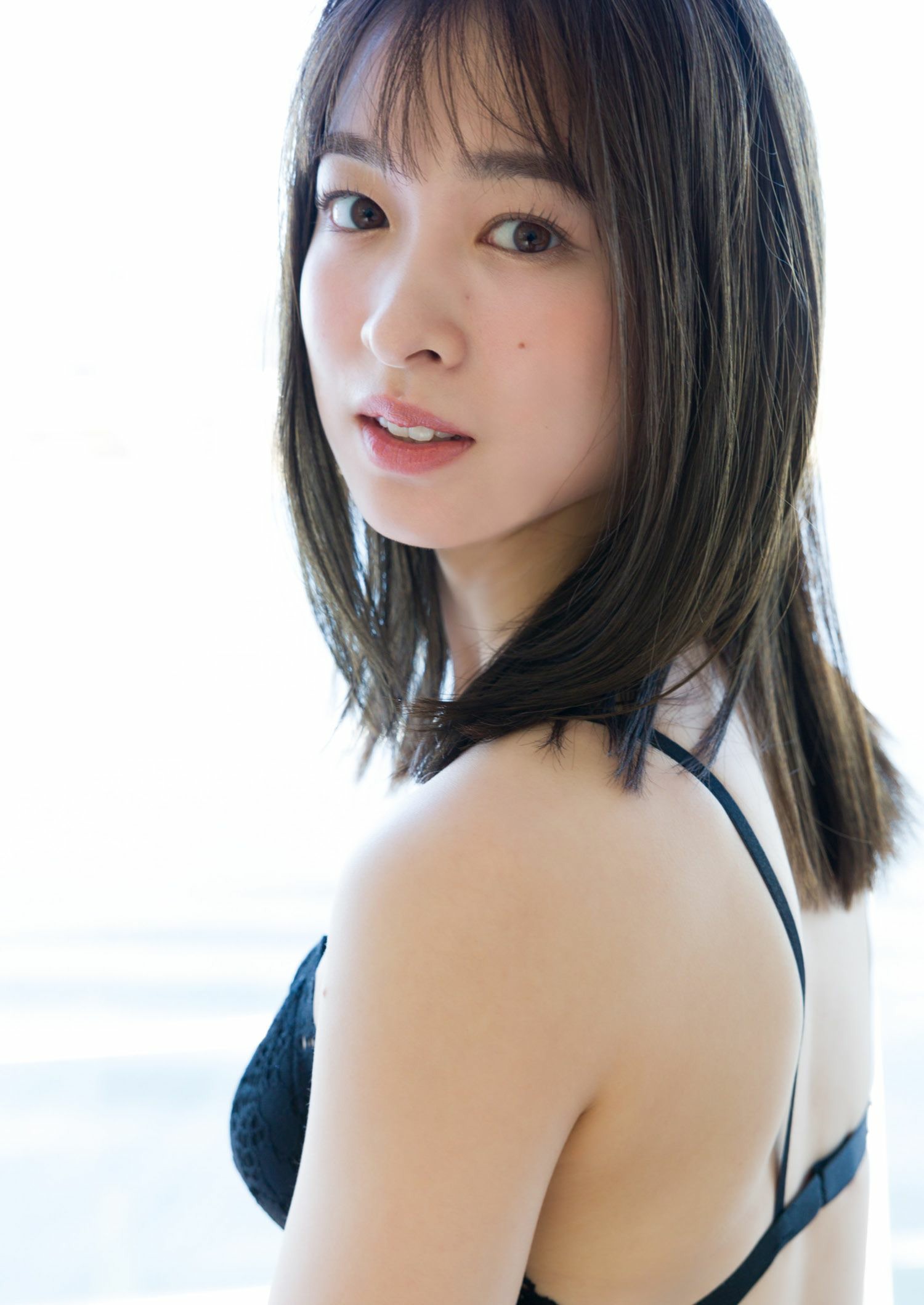 海津雪乃の推定Dカップエロ画像265枚！かわいすぎるビール売り子！