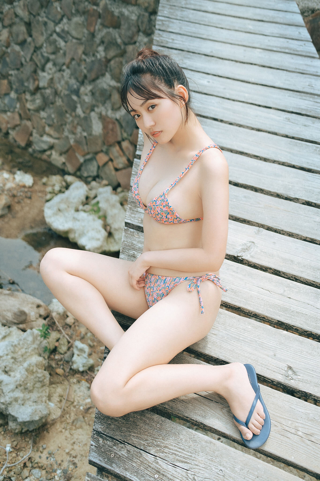 豊田ルナの推定Eカップエロ画像470枚！下半身むちむちすイエんサー
