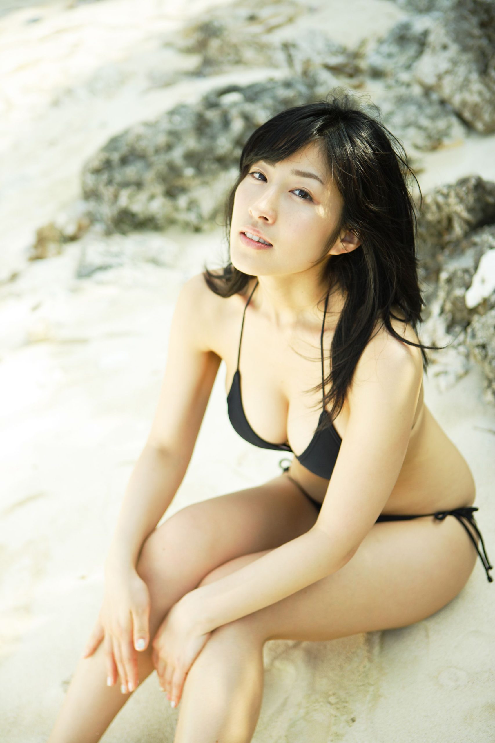 佐藤寛子のFカップエロ画像267枚！健康的な豊満巨乳と抜群の歌唱力