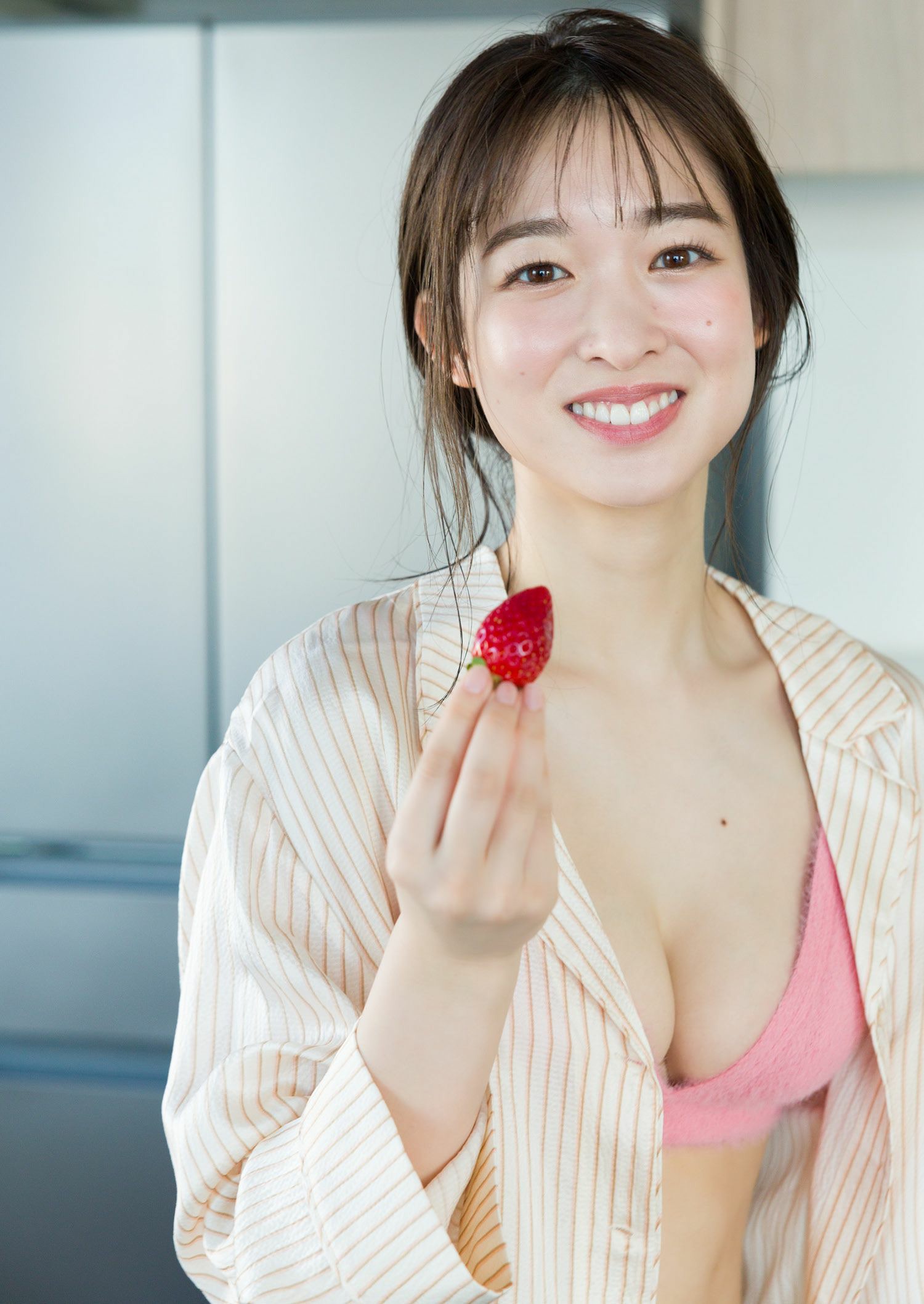 海津雪乃の推定Dカップエロ画像265枚！かわいすぎるビール売り子！