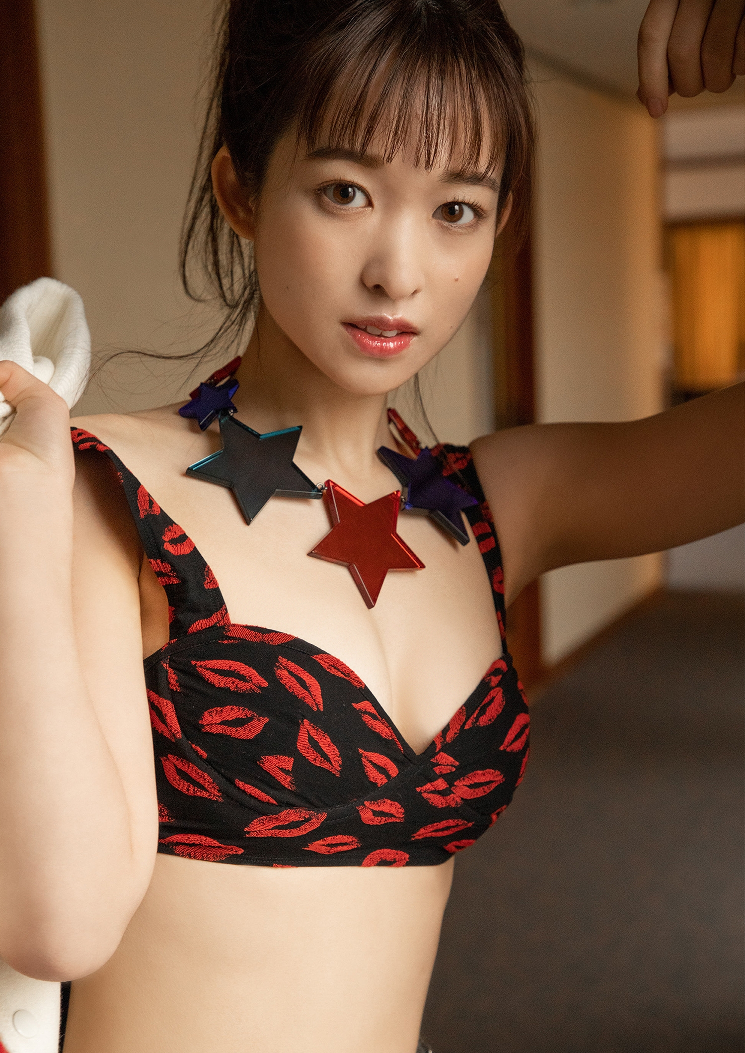 海津雪乃の推定Dカップエロ画像265枚！かわいすぎるビール売り子！