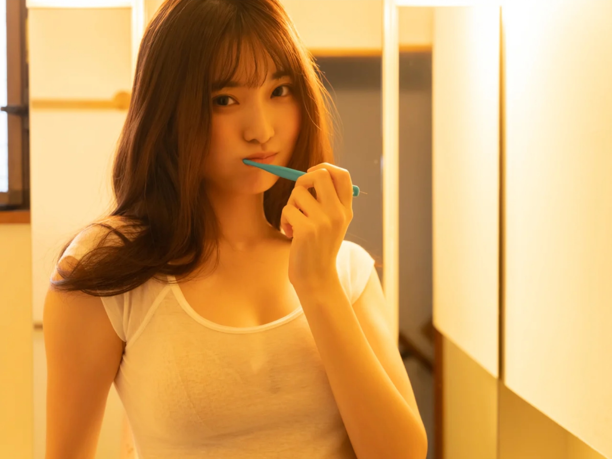 斎藤愛莉の推定Eカップエロ画像262枚!秒で抜ける色白美巨乳の逸材
