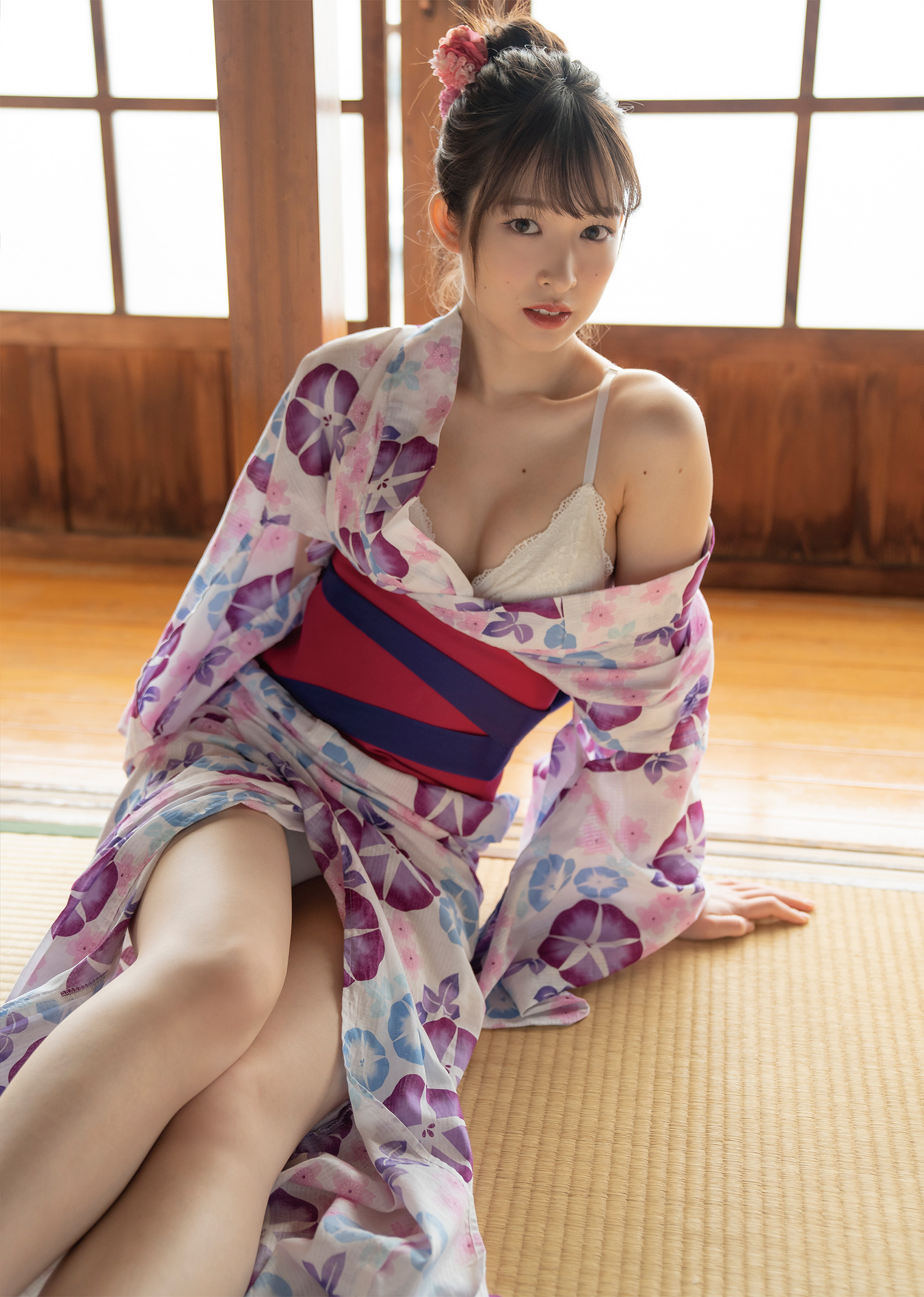 海津雪乃の推定Dカップエロ画像265枚！かわいすぎるビール売り子！