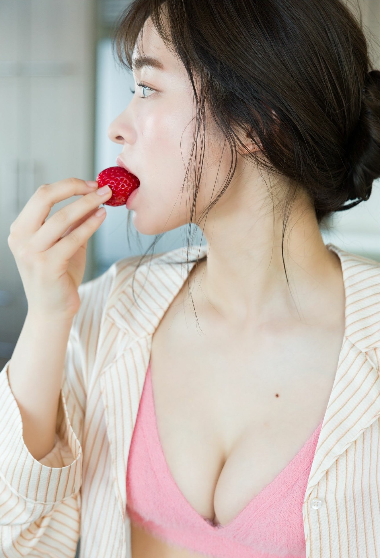 海津雪乃の推定Dカップエロ画像265枚！かわいすぎるビール売り子！