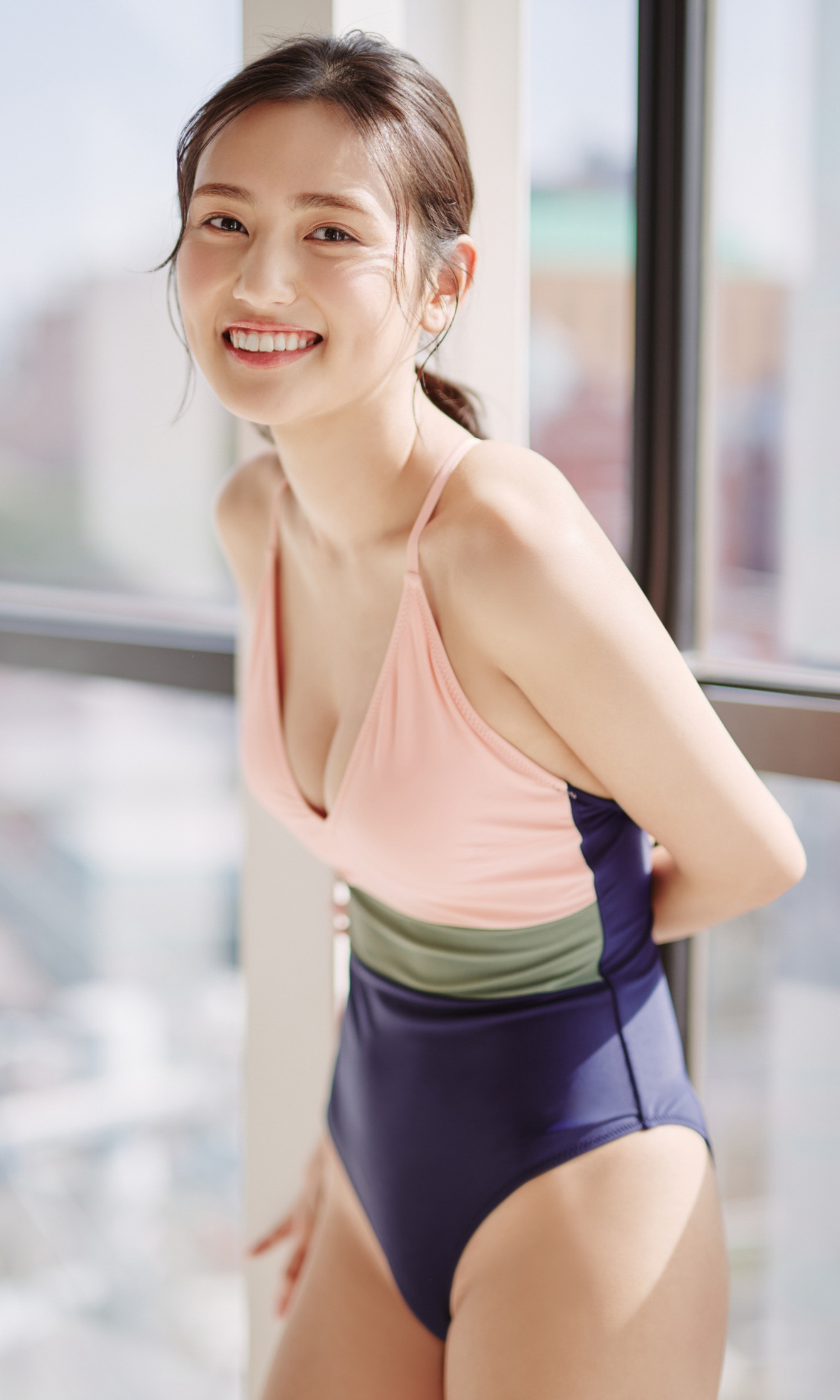 天野レナの推定Dカップエロ画像101枚！自分を変えるためグラビアへ