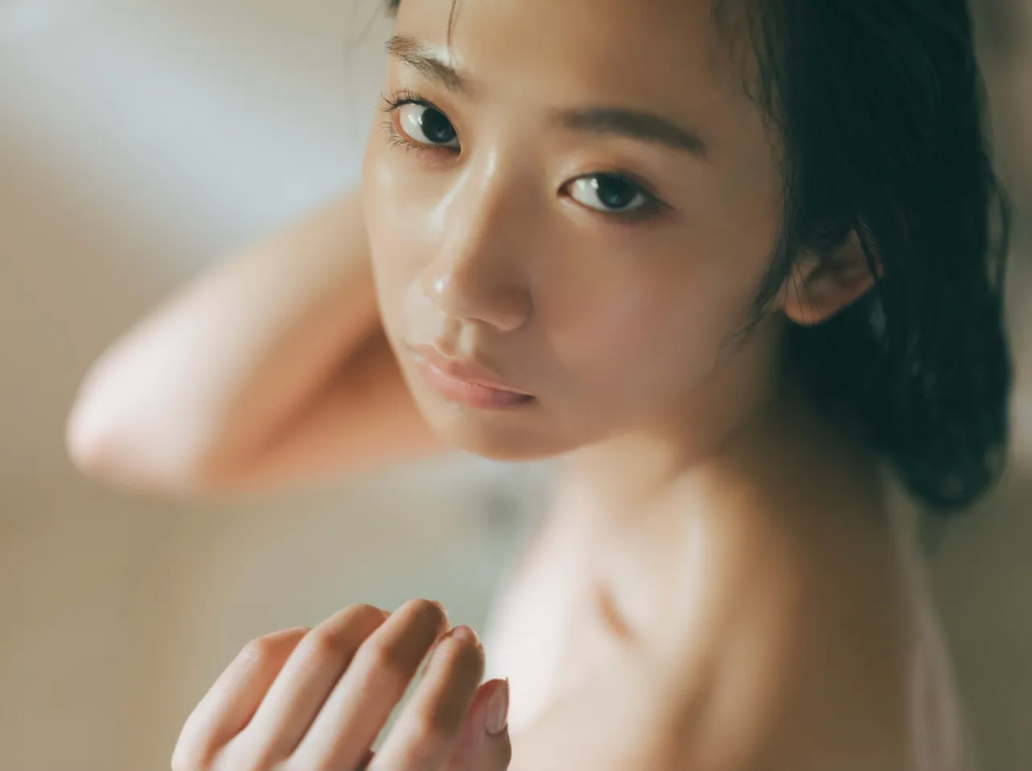 相沢菜々子のEカップエロ画像469枚！ヨダレものの9頭身ガチエロRQ