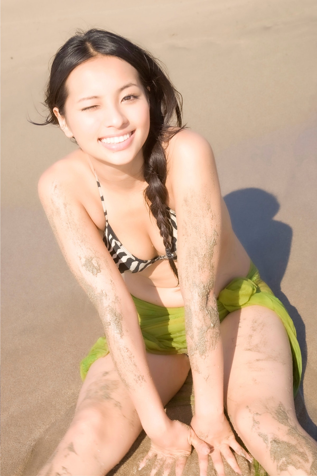 水崎綾女のFカップエロ画像206枚！カンヌ女優の激シコ巨乳おっぱい