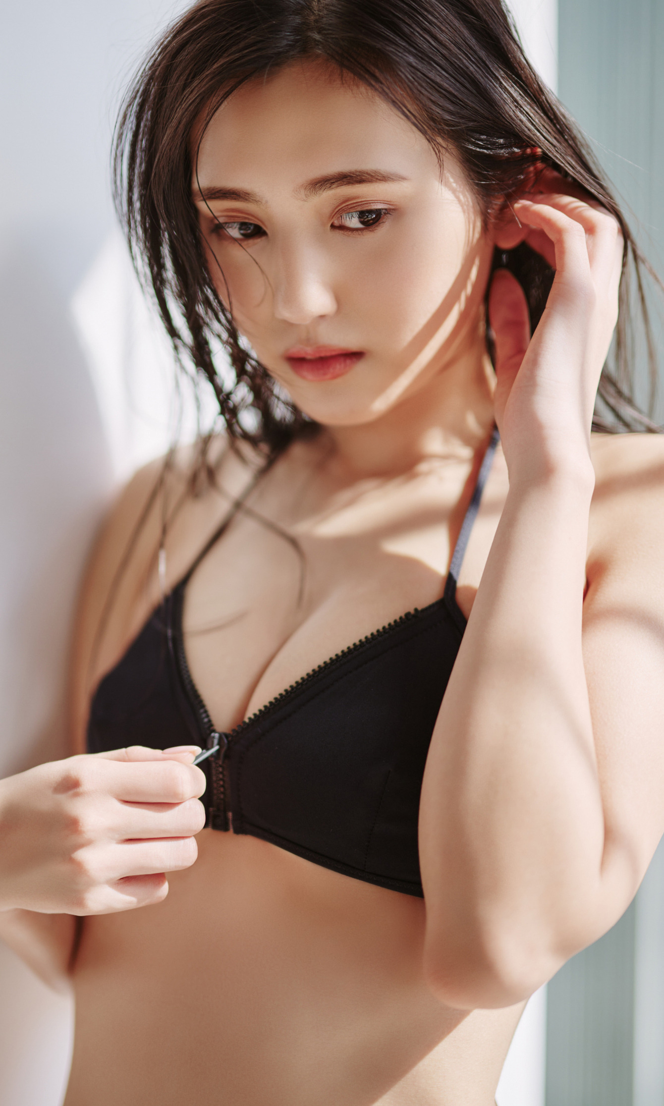 天野レナの推定Dカップエロ画像101枚！自分を変えるためグラビアへ