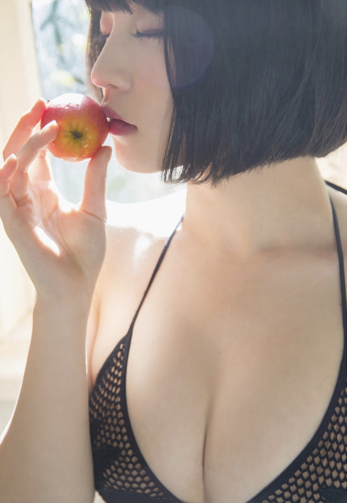 根本凪のGカップエロ画像430枚！巨乳グラドル×Vtuberの凄いカラダ
