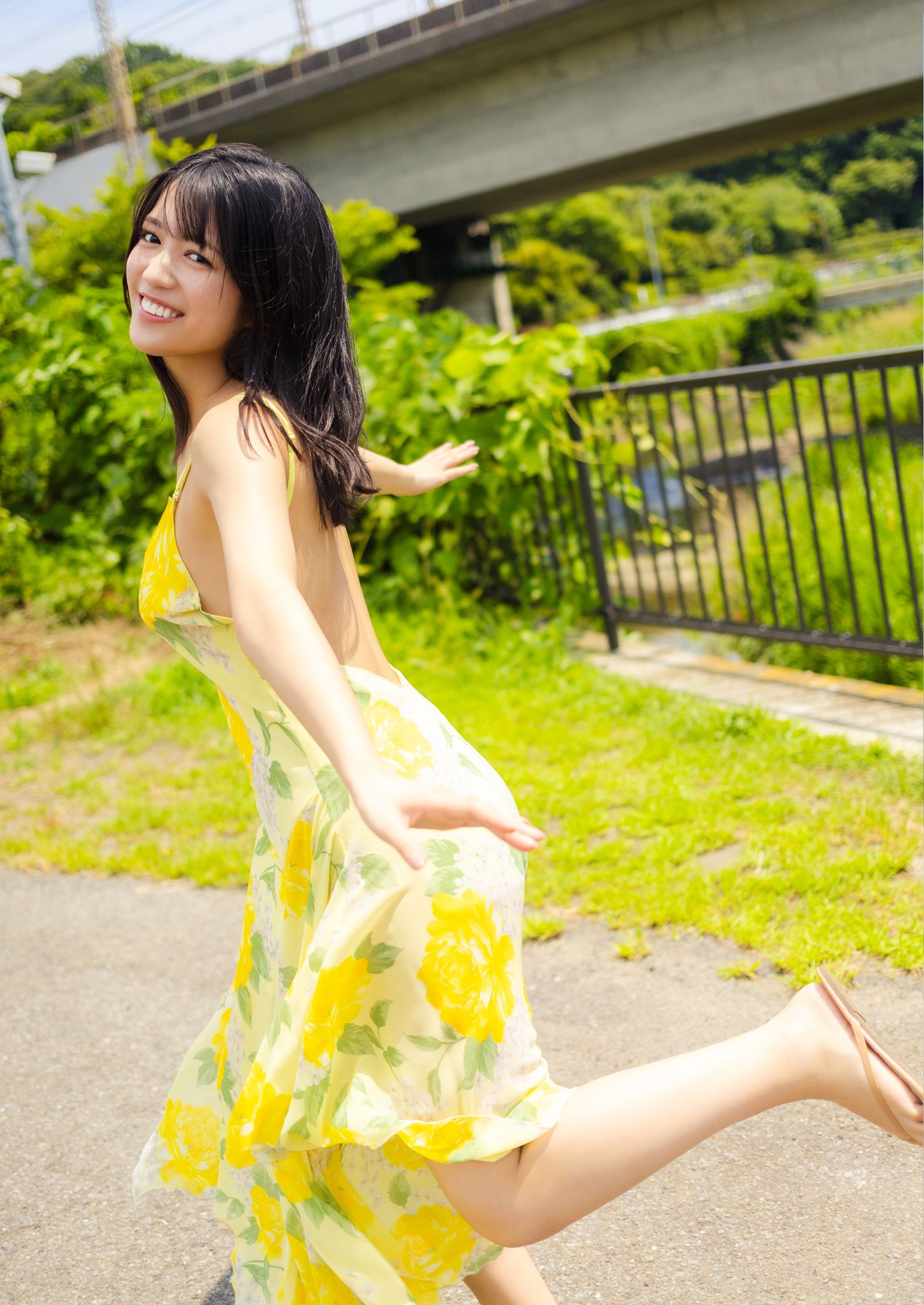 赤間四季の推定Dカップエロ画像140枚！Mooove！赤色担当が抜ける