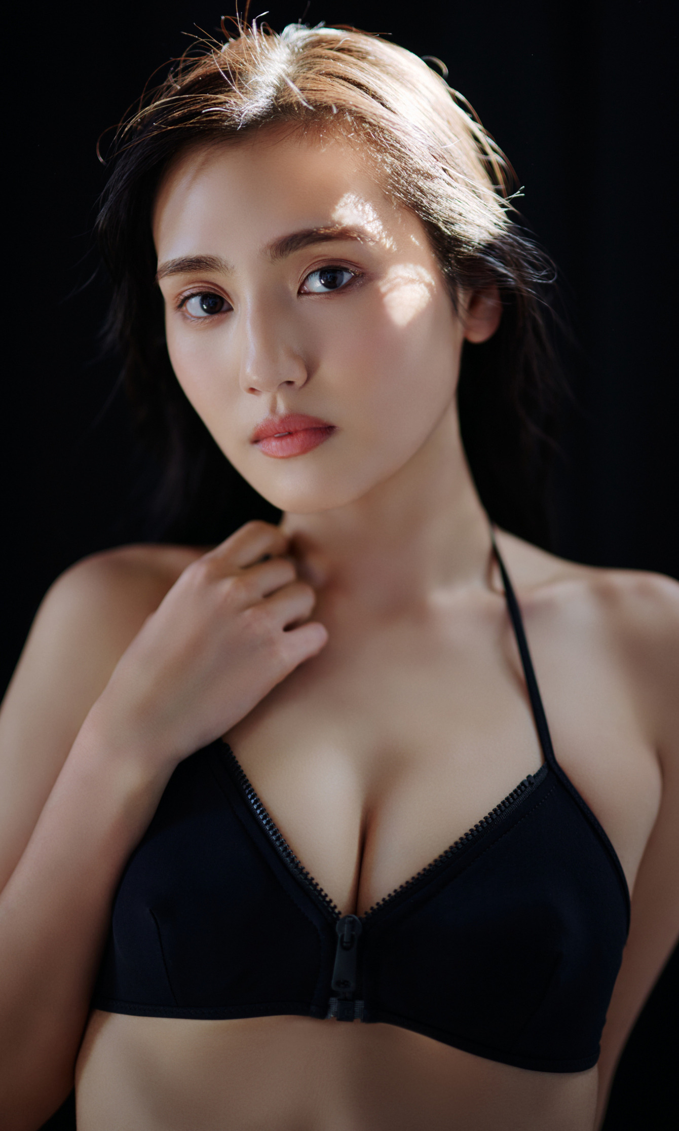 天野レナの推定Dカップエロ画像101枚！自分を変えるためグラビアへ