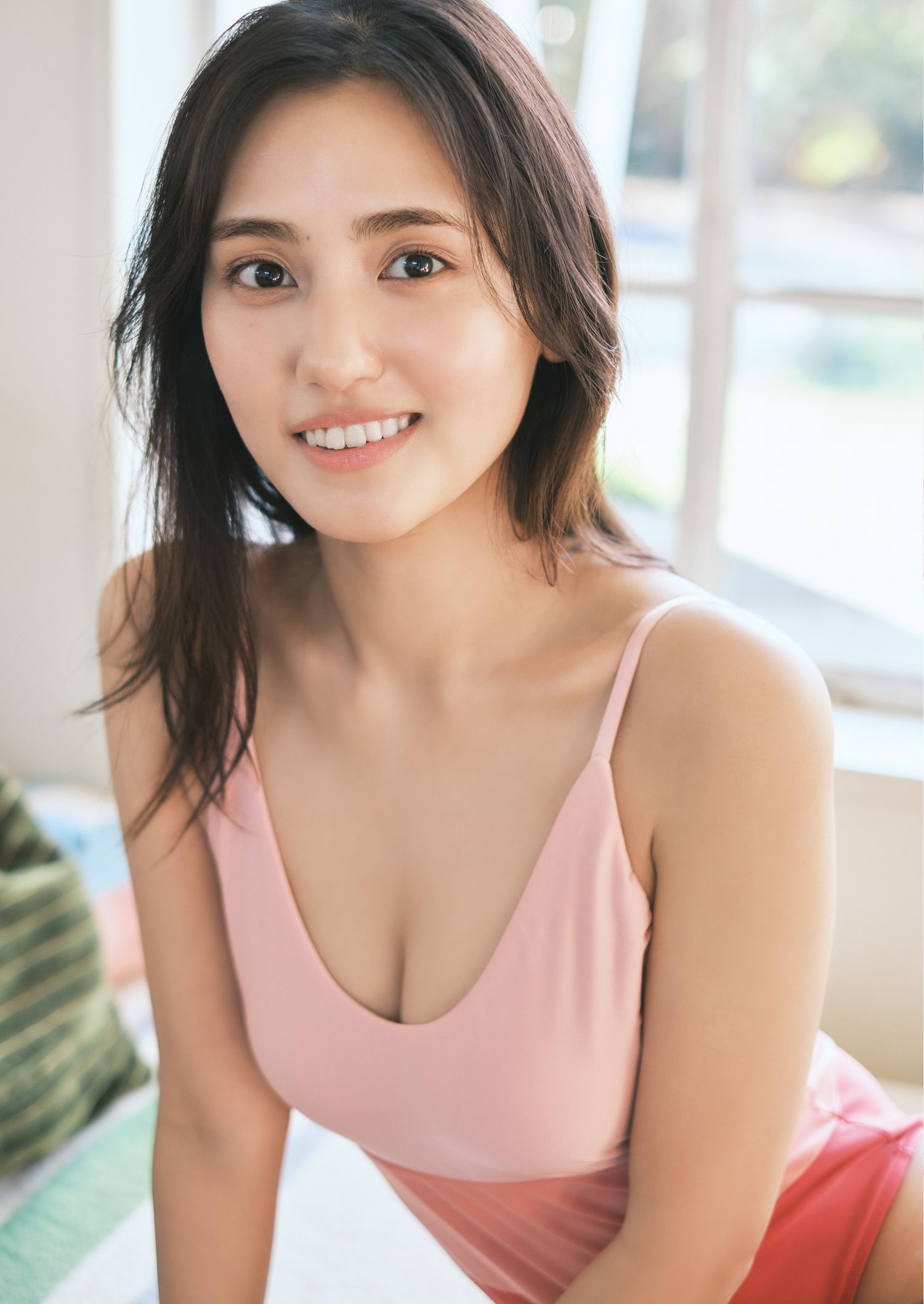 天野レナの推定Dカップエロ画像101枚！自分を変えるためグラビアへ